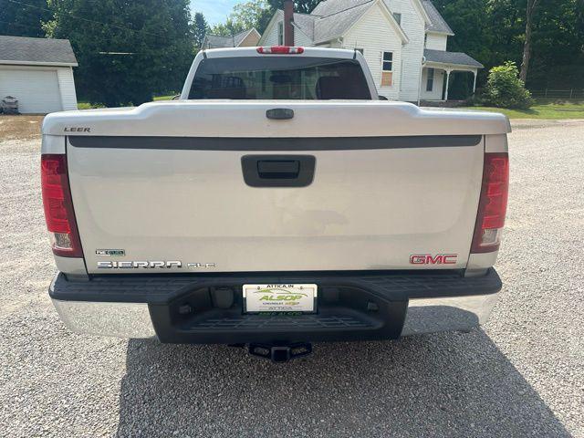 Photo of 2011 Pure Silver Metallic GMC Sierra 1500