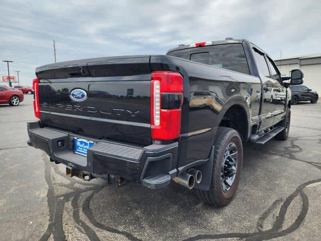 Photo of 2023 Agate Black Metallic Ford F-250