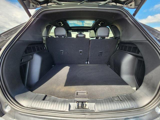 Photo of 2024 Carbonized Gray Metallic Ford Escape