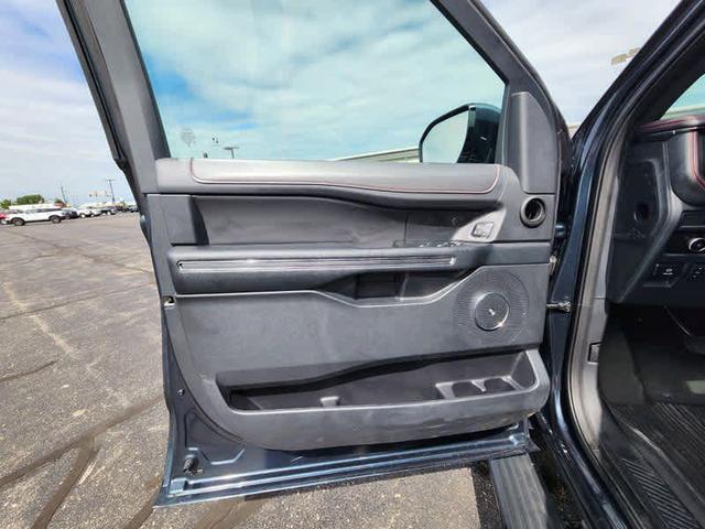 Photo of 2024 Stone Blue Metallic Ford Expedition