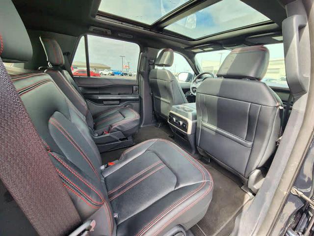 Photo of 2024 Stone Blue Metallic Ford Expedition