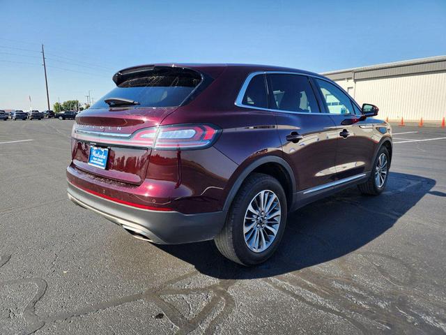 Photo of 2022 Burgundy Velvet Metallic Tinted Clearcoat Lincoln Nautilus
