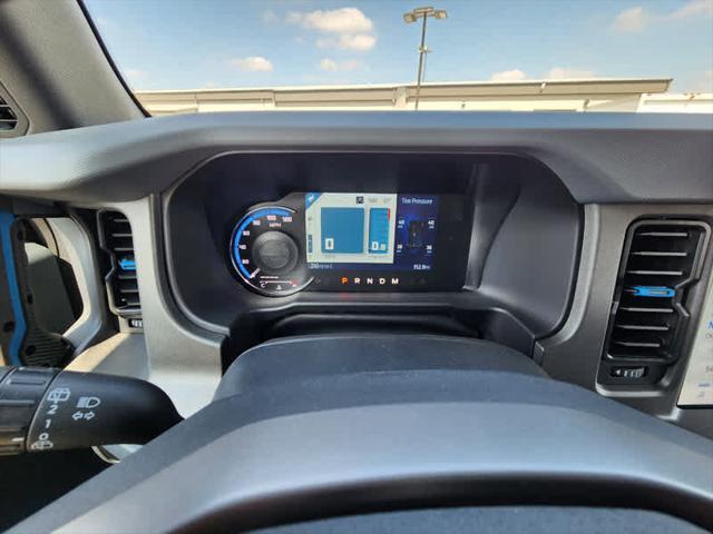 Photo of 2024 Velocity Blue Metallic Ford Bronco