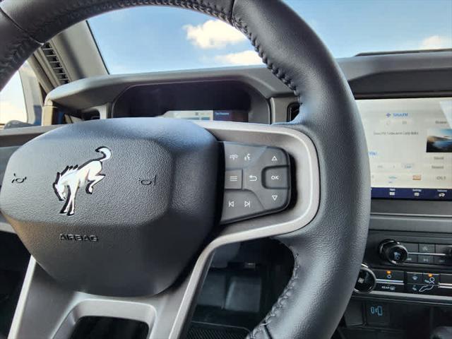 Photo of 2024 Velocity Blue Metallic Ford Bronco