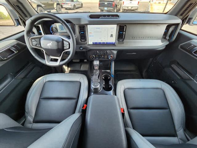 Photo of 2024 Velocity Blue Metallic Ford Bronco