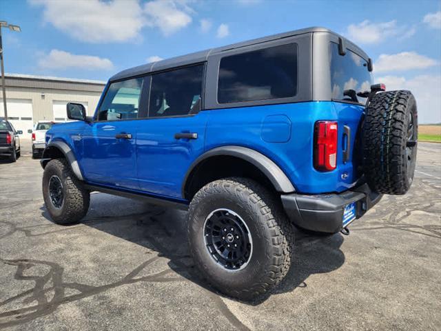 Photo of 2024 Velocity Blue Metallic Ford Bronco
