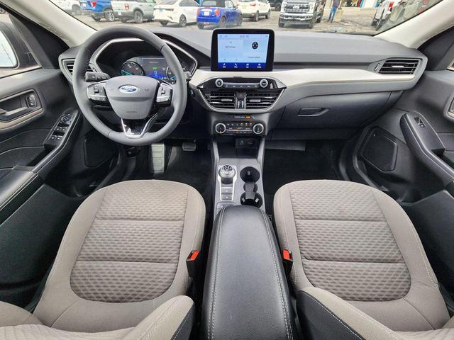 Photo of 2022 Agate Black Metallic Ford Escape