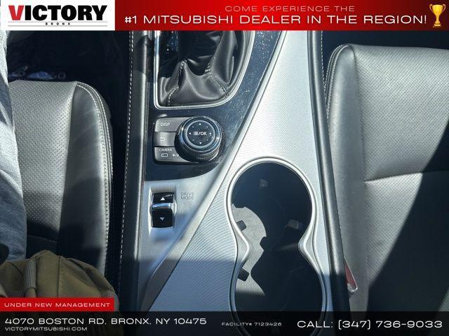 Photo of 2023 Majestic White INFINITI Q50
