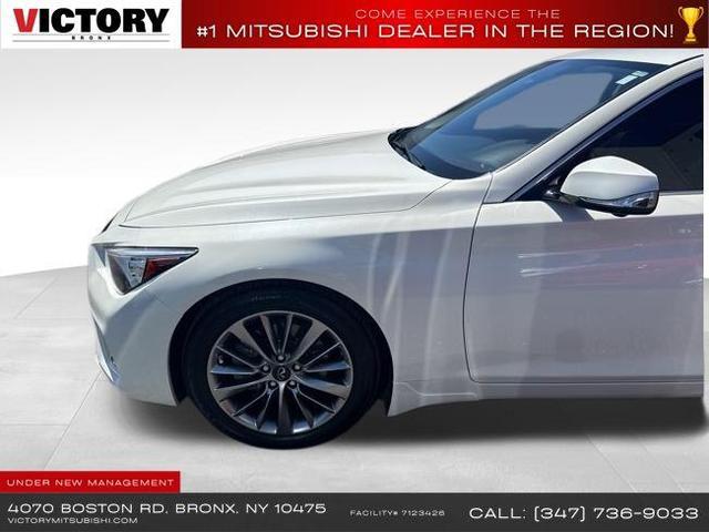 Photo of 2023 Majestic White INFINITI Q50