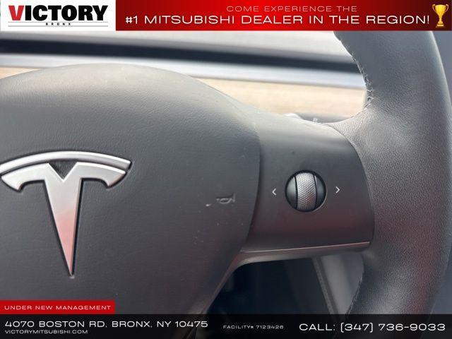 Photo of 2023 Gray Tesla Model Y