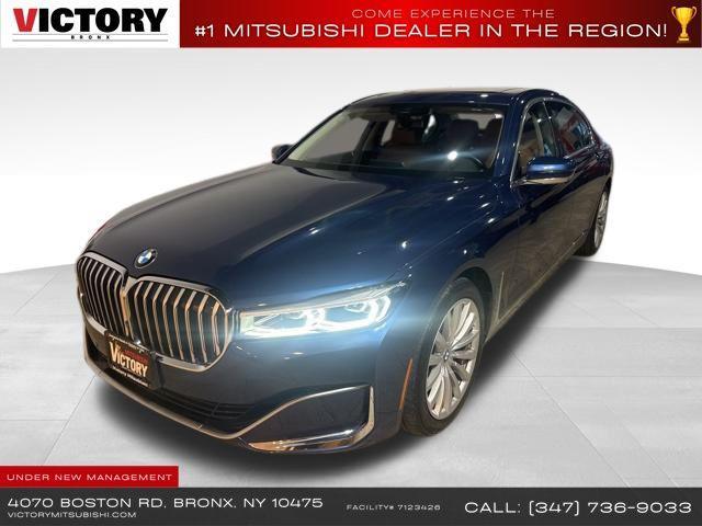 2022 BMW 740