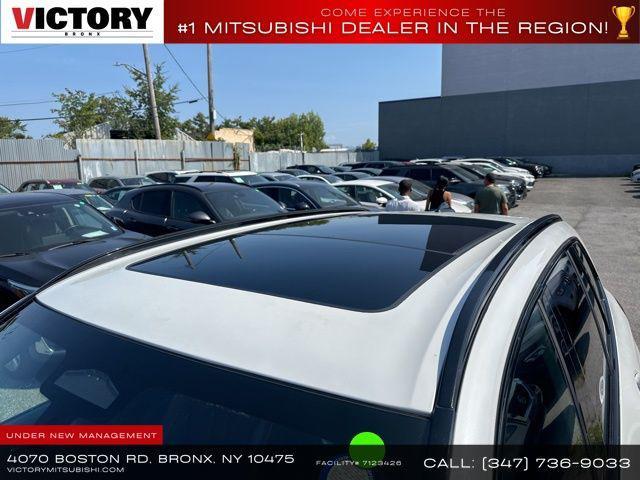 Photo of 2019 Mineral White Metallic BMW X5