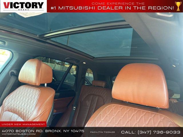 Photo of 2019 Mineral White Metallic BMW X5
