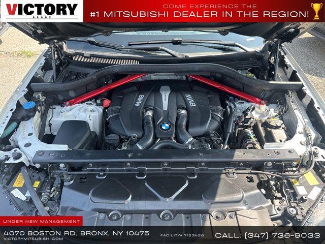 Photo of 2019 Mineral White Metallic BMW X5