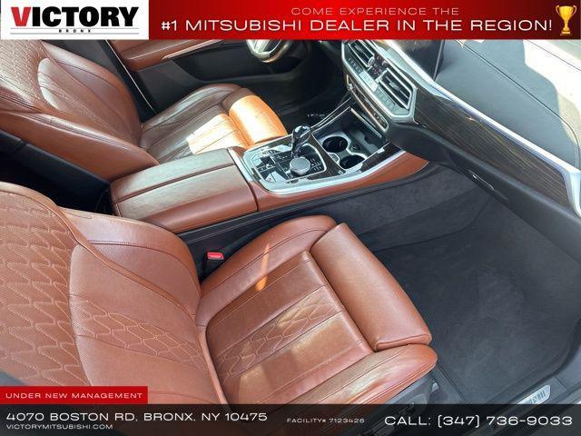 Photo of 2019 Mineral White Metallic BMW X5