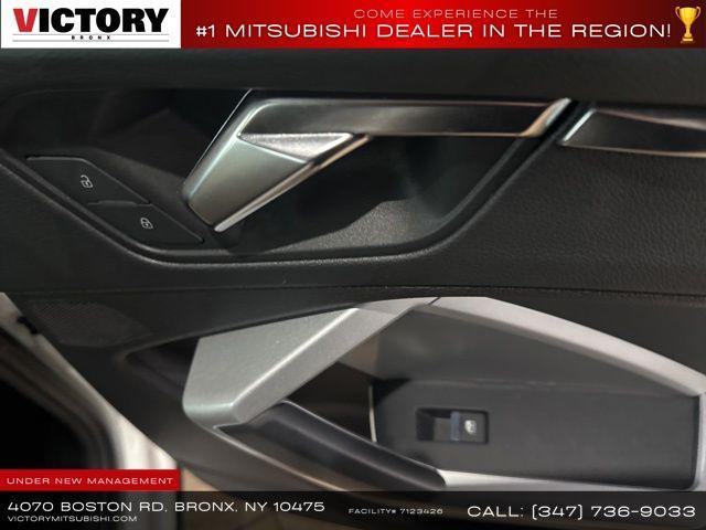 Photo of 2022 White Audi Q3