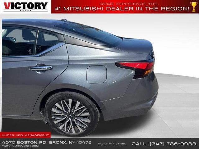 Photo of 2023 Gun Metallic Nissan Altima