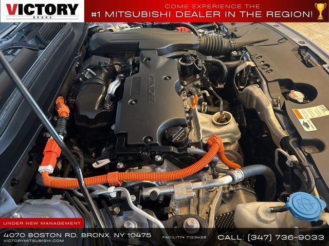 Photo of 2022 Still Night Pearl Honda Accord Hybrid