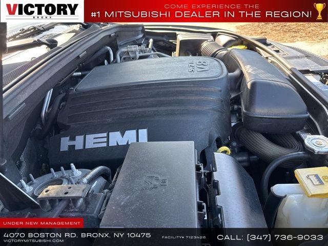 Photo of 2020 Destroyer Gray Clearcoat Dodge Durango