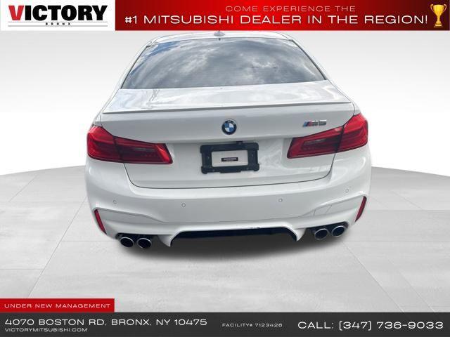 Photo of 2019 Alpine White BMW M5