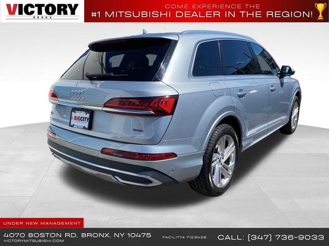 Photo of 2023 Mythos Black Metallic Audi Q7