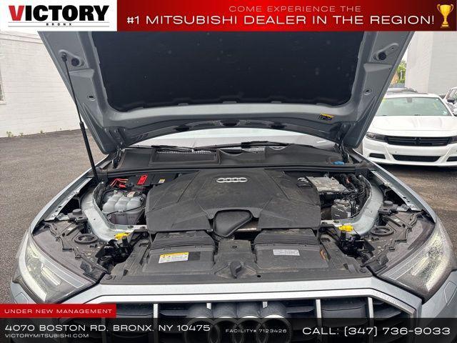 Photo of 2023 Mythos Black Metallic Audi Q7