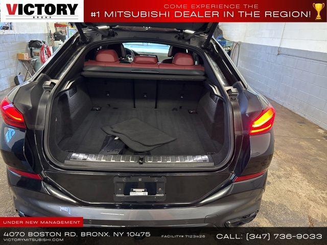 Photo of 2022 Black Sapphire Metallic BMW X6