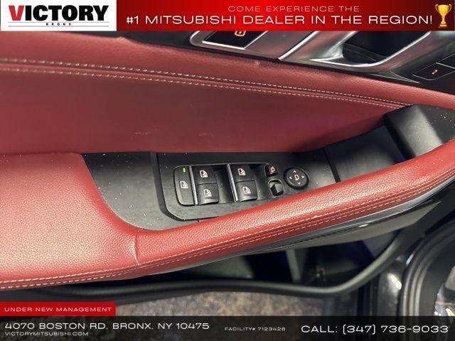 Photo of 2022 Black Sapphire Metallic BMW X6