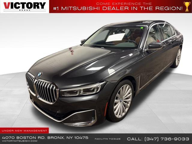 2022 BMW 740