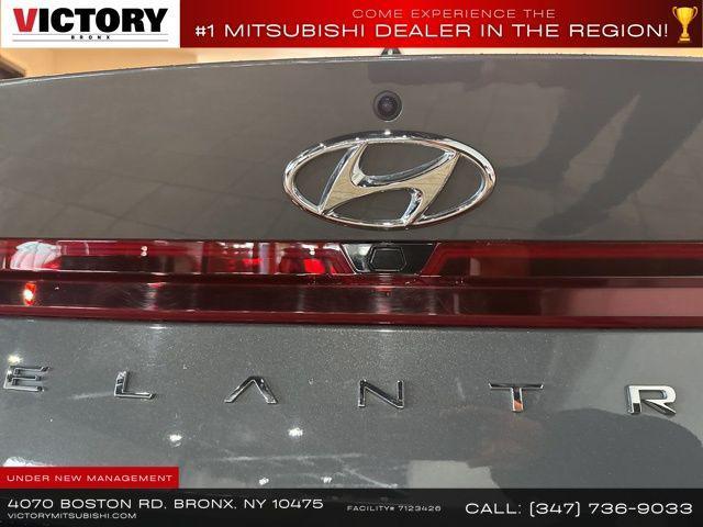 Photo of 2023 Ecotronic Gray Hyundai ELANTRA
