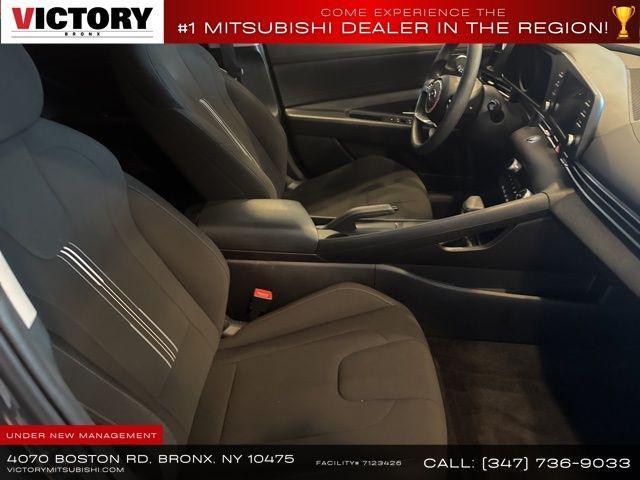Photo of 2023 Ecotronic Gray Hyundai ELANTRA