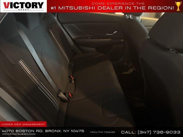 Photo of 2023 Ecotronic Gray Hyundai ELANTRA