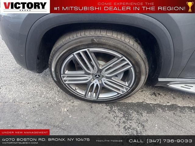 Photo of 2023 Selenite Grey Metallic Mercedes-Benz GLS 450