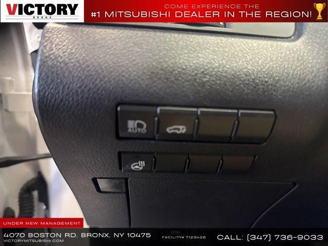 Photo of 2022 Eminent White Pearl Lexus RX 350