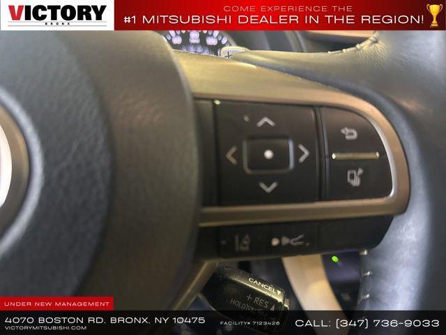 Photo of 2022 Eminent White Pearl Lexus RX 350
