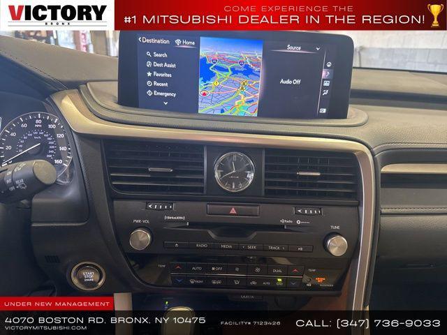 Photo of 2022 Eminent White Pearl Lexus RX 350