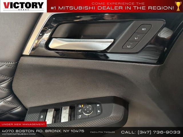 Photo of 2024 Bronze Mitsubishi Outlander PHEV