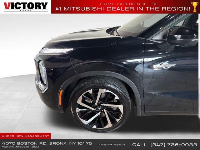 Photo of 2024 Bronze Mitsubishi Outlander PHEV