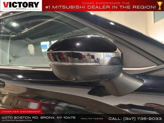 Photo of 2024 Bronze Mitsubishi Outlander PHEV