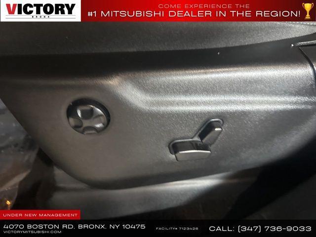 Photo of 2023 DB Black Clearcoat Dodge Durango