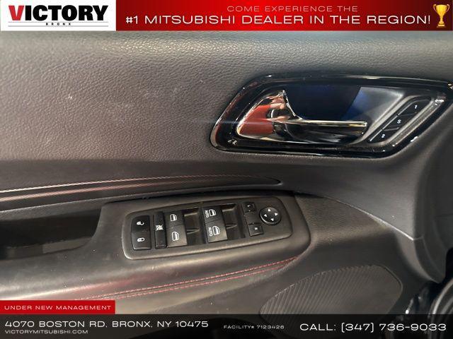 Photo of 2023 DB Black Clearcoat Dodge Durango