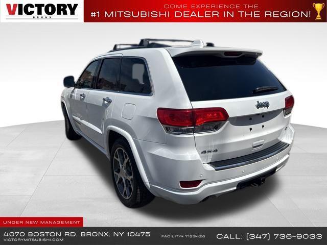 Photo of 2020 Bright White Clearcoat Jeep Grand Cherokee