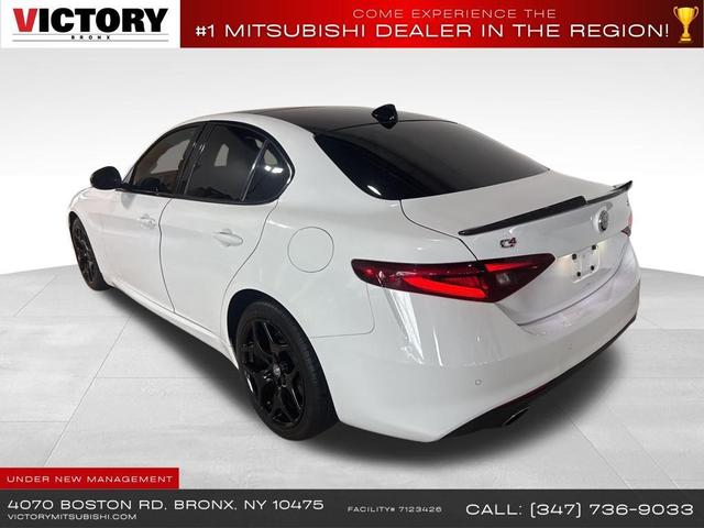 Photo of 2018 Alfa White Alfa Romeo Giulia
