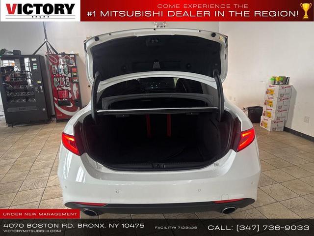 Photo of 2018 Alfa White Alfa Romeo Giulia