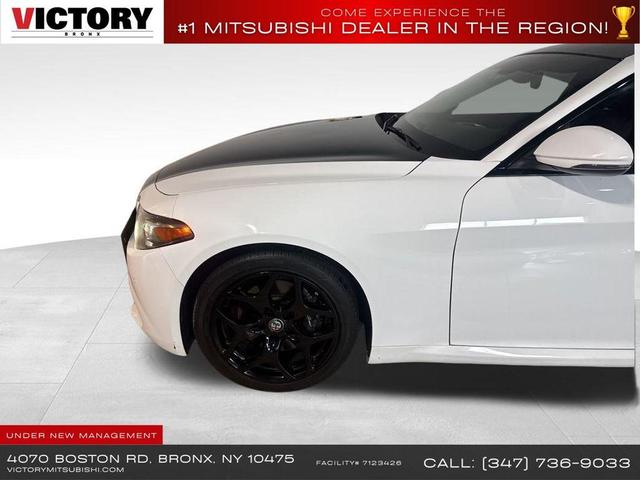Photo of 2018 Alfa White Alfa Romeo Giulia