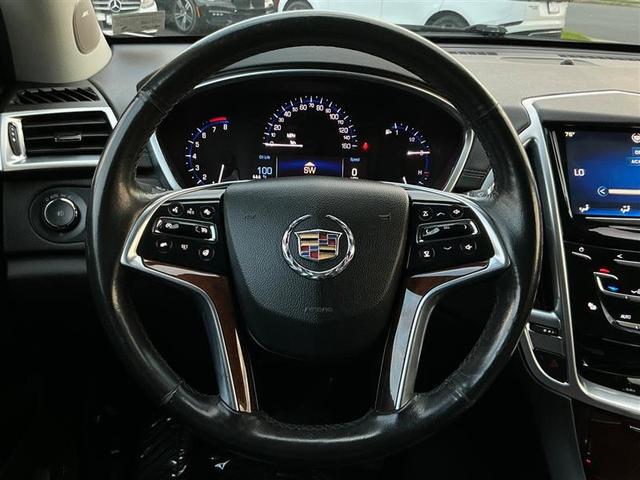 Photo of 2013 White Cadillac SRX