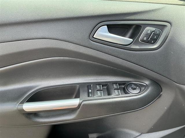 Photo of 2017 Magnetic Metallic Ford Escape