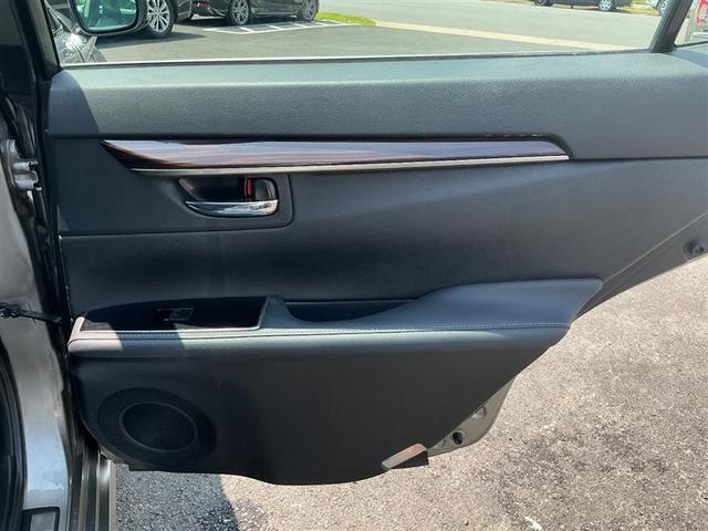 Photo of 2017 Silver Lexus ES 350