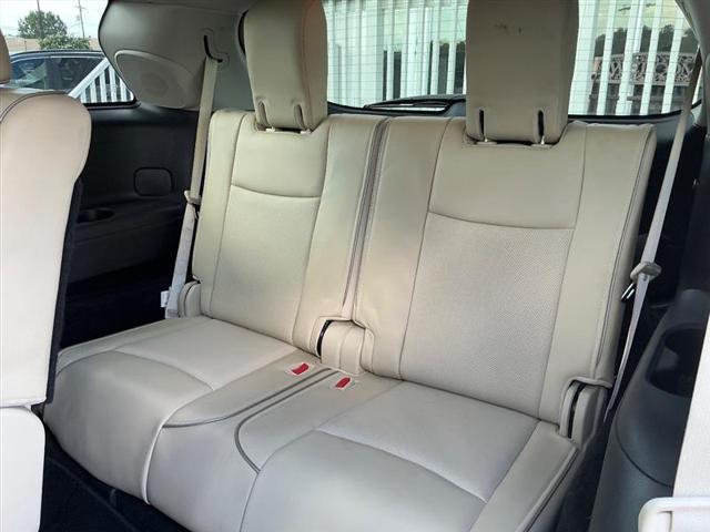 Photo of 2017 Hermosa Blue INFINITI QX60