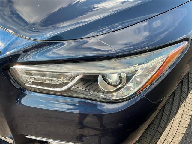 Photo of 2017 Hermosa Blue INFINITI QX60
